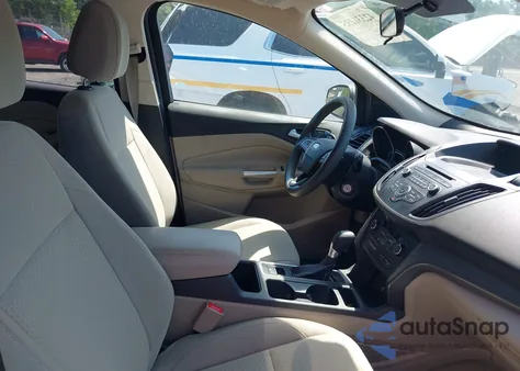 2017 Ford Escape Se from USA, damaged, VIN 1FMCU9GD3HUC68443